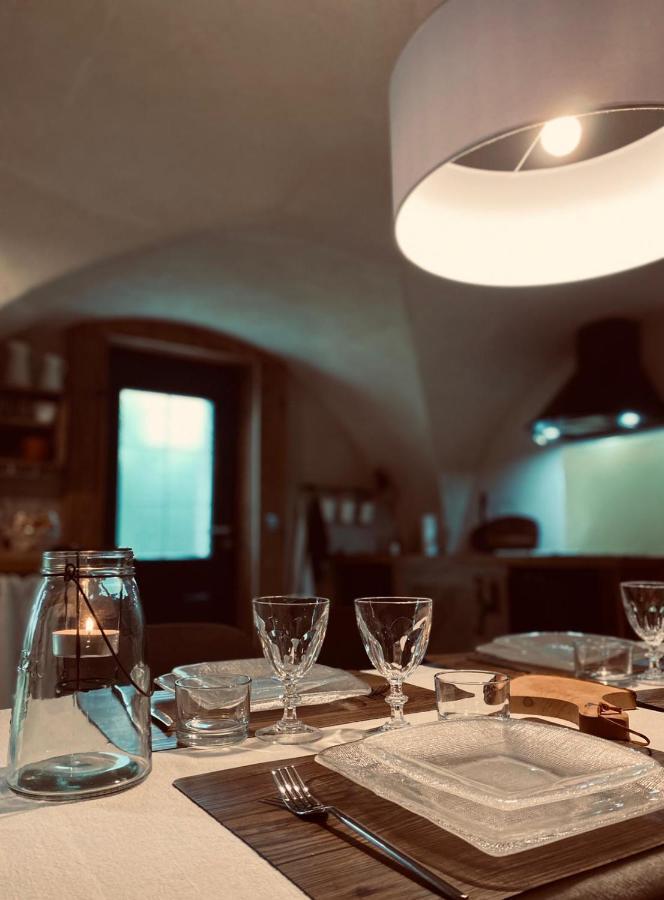 La Suite Lou Le Noyer  Exterior foto