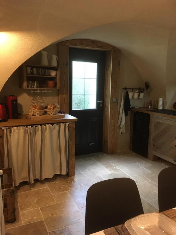 La Suite Lou Le Noyer  Exterior foto