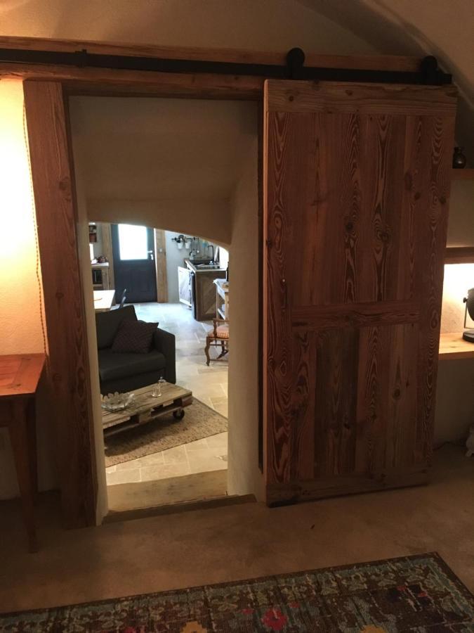 La Suite Lou Le Noyer  Exterior foto